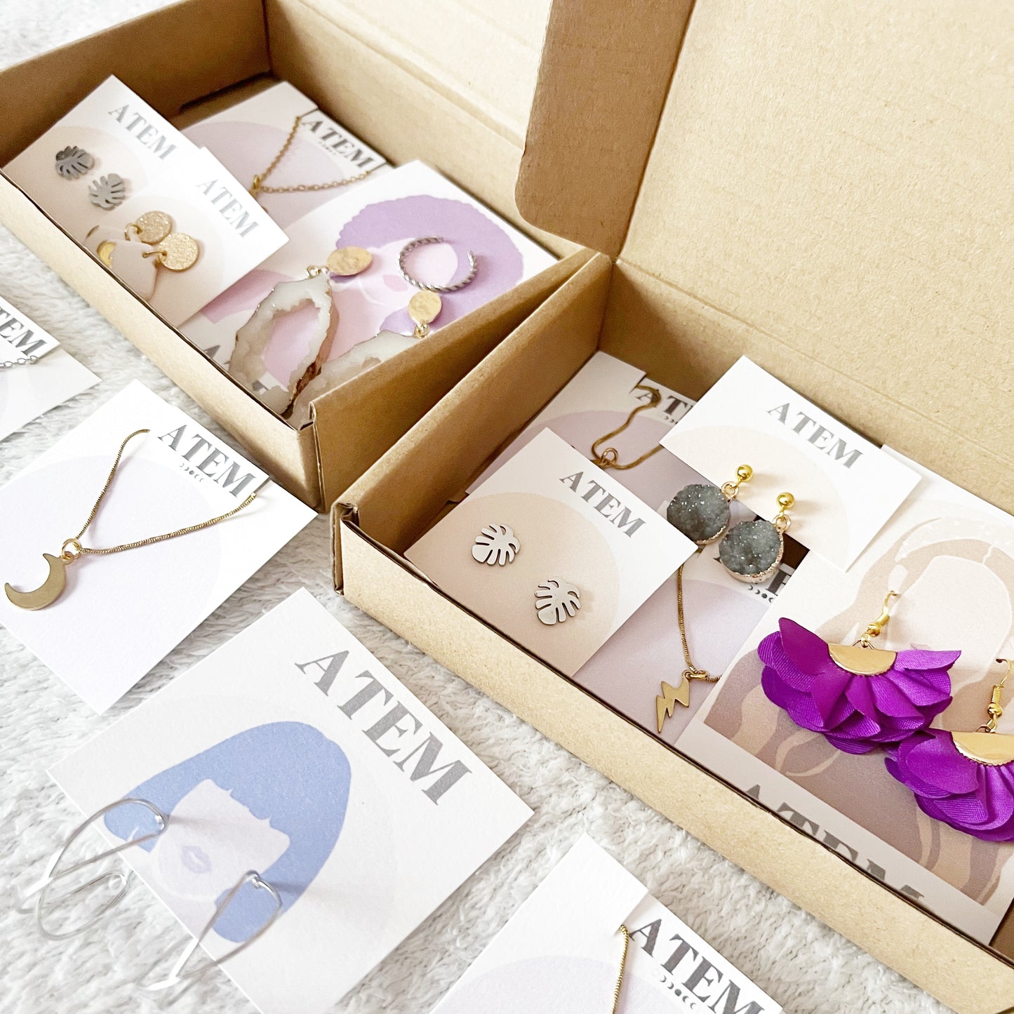📦MYSTERY BOX