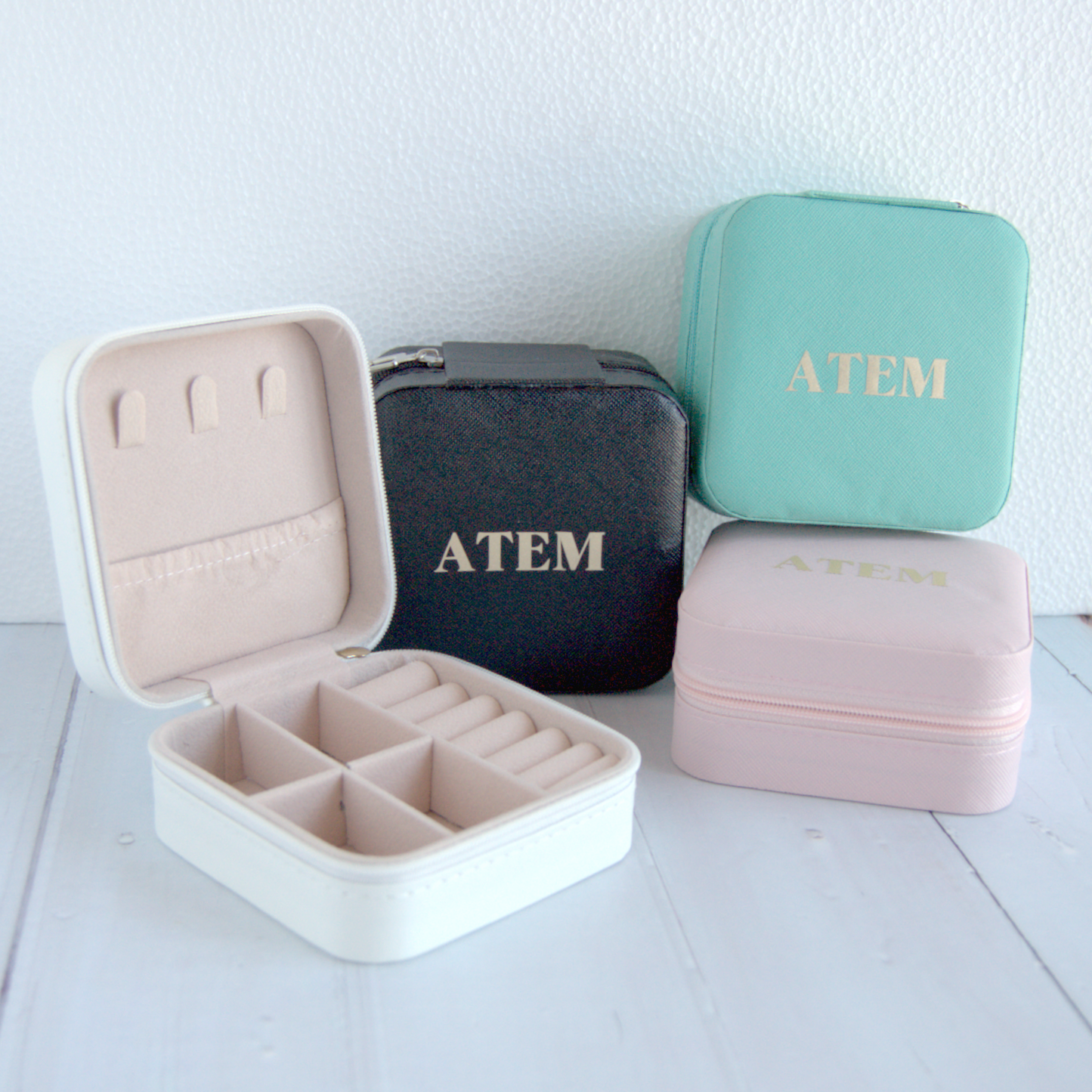 TRAVEL JEWELRY BOX